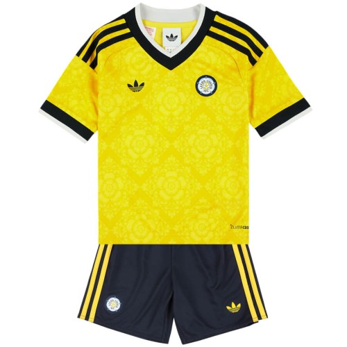 Leeds Away Kids Football Kit 2627