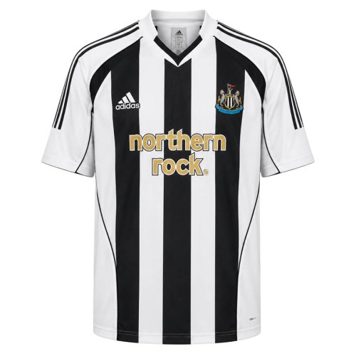 Newcastle United Home 2005 2006 Football Shirt