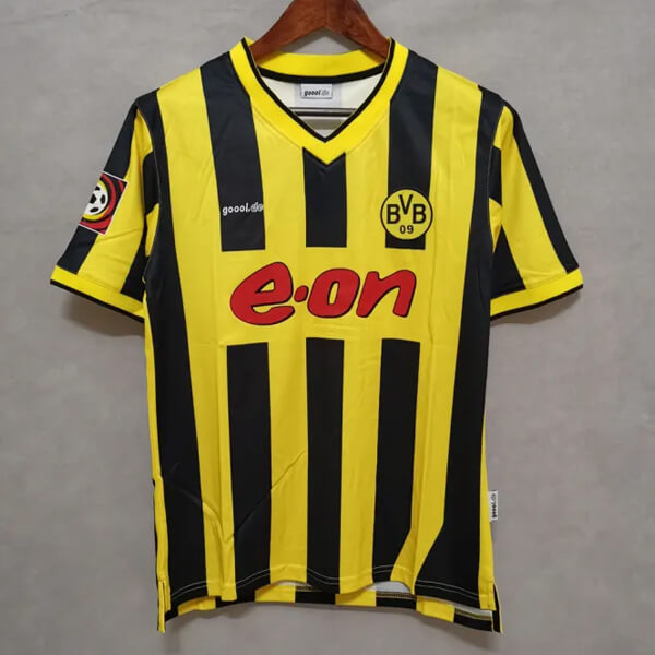 Retro Borussia Dortmund Home Football Shirt 2000