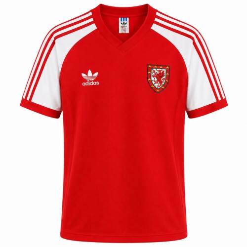 Wales Home 1982 Football Shirt