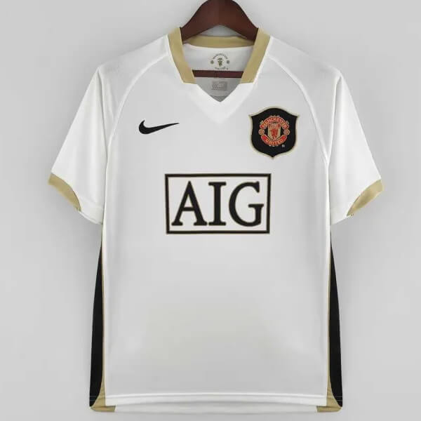 Retro Manchester United Away Football Shirt 06 07