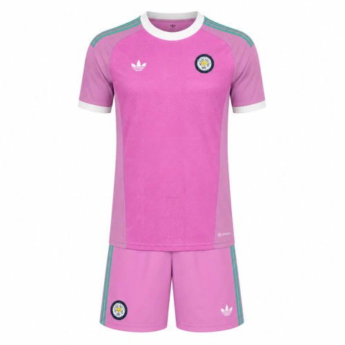 Leeds United Goalkeeper Kids Football Kit 26 27 - Pink