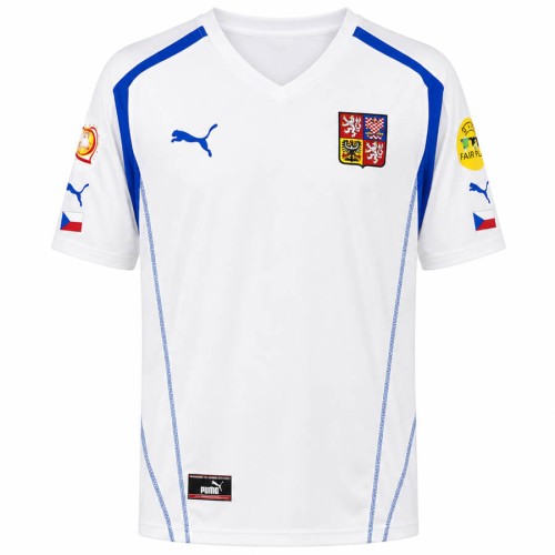 Czech Republic Away 2004 Football Shirt