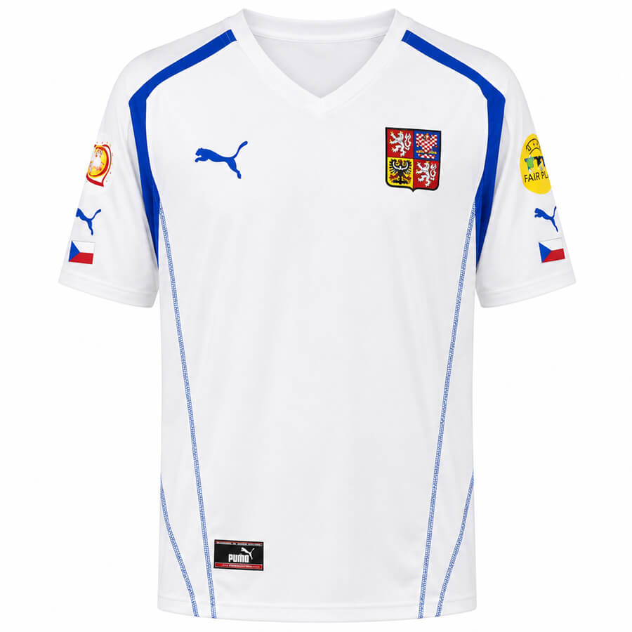 Czech Republic Away 2004 Football Shirt